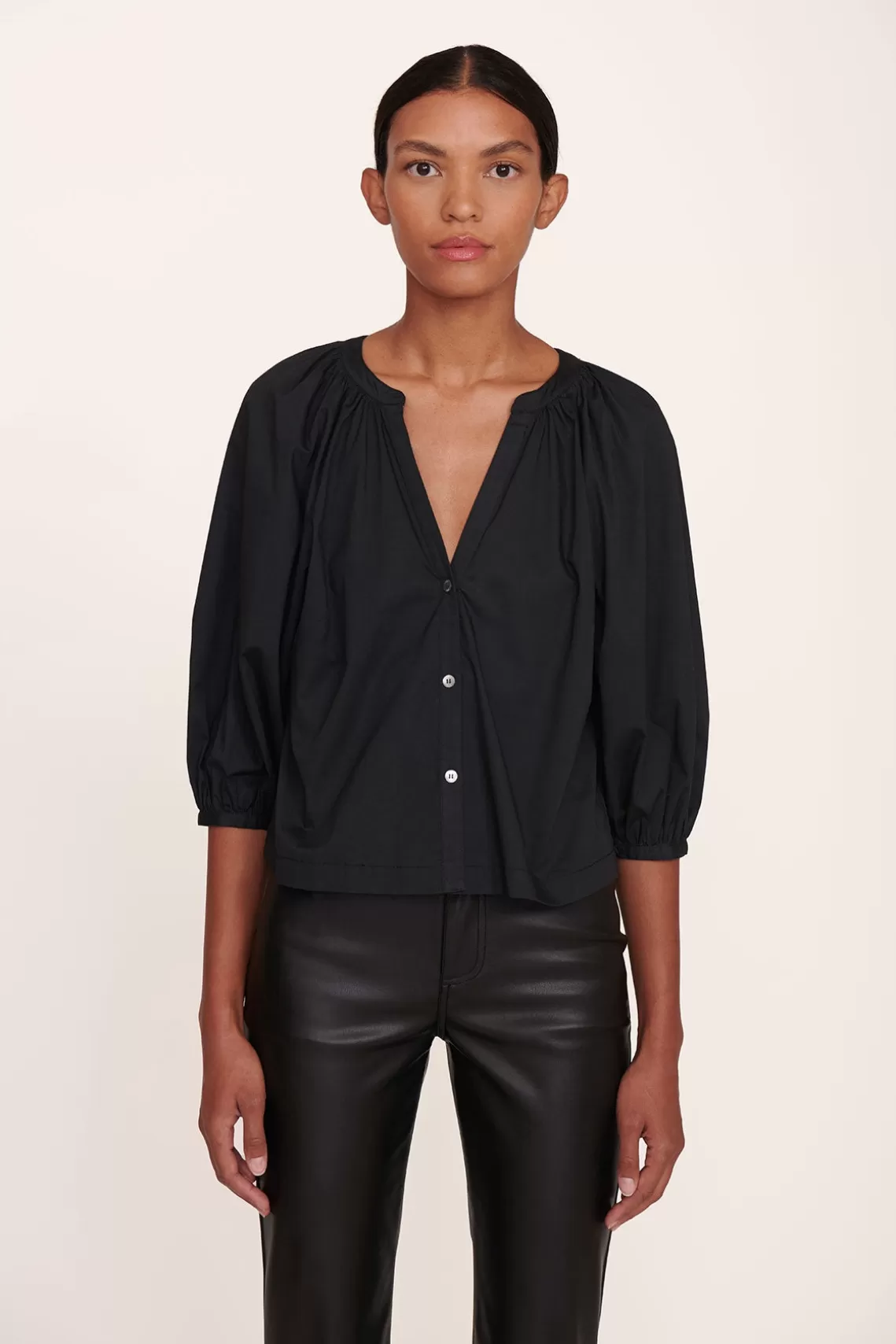 CLOTHING STAUD - DILL TOP BLACK