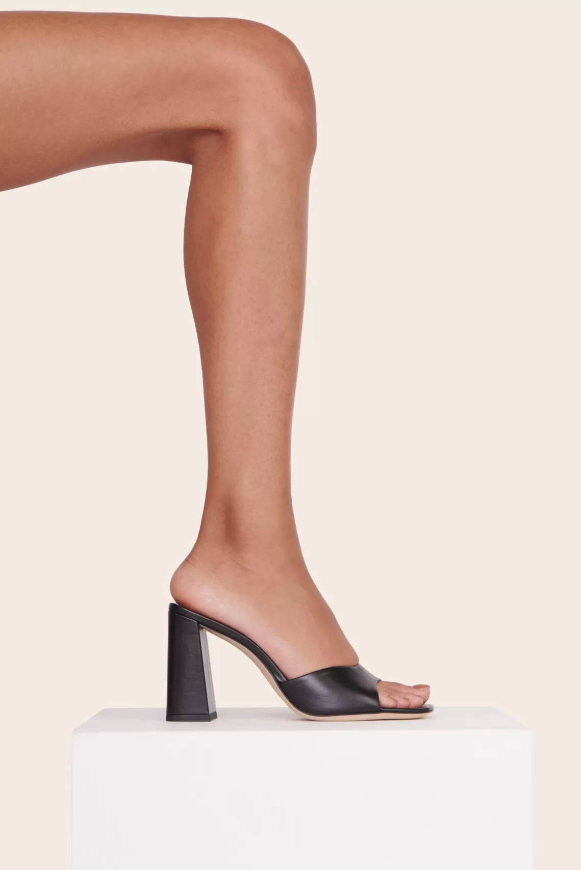 SHOES STAUD - SLOANE HEEL BLACK